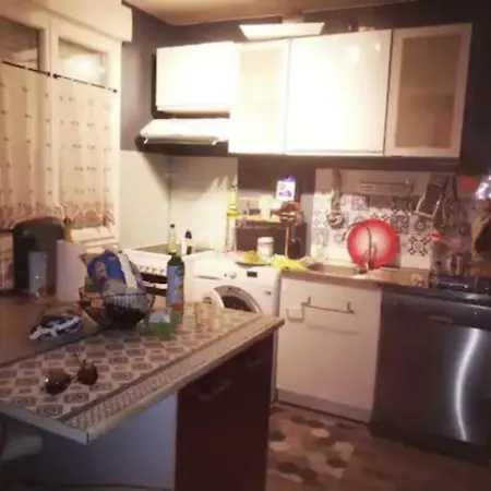 Room,45 Minutes Away From Paris Апартаменты Рамбуйе